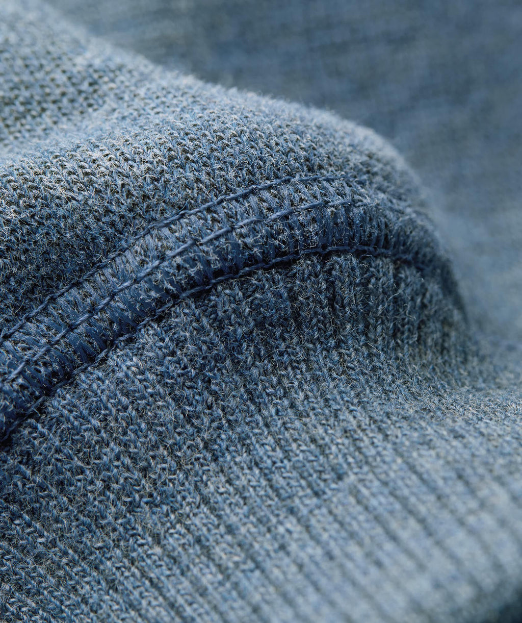 COSY LUXE SWEATSHIRT