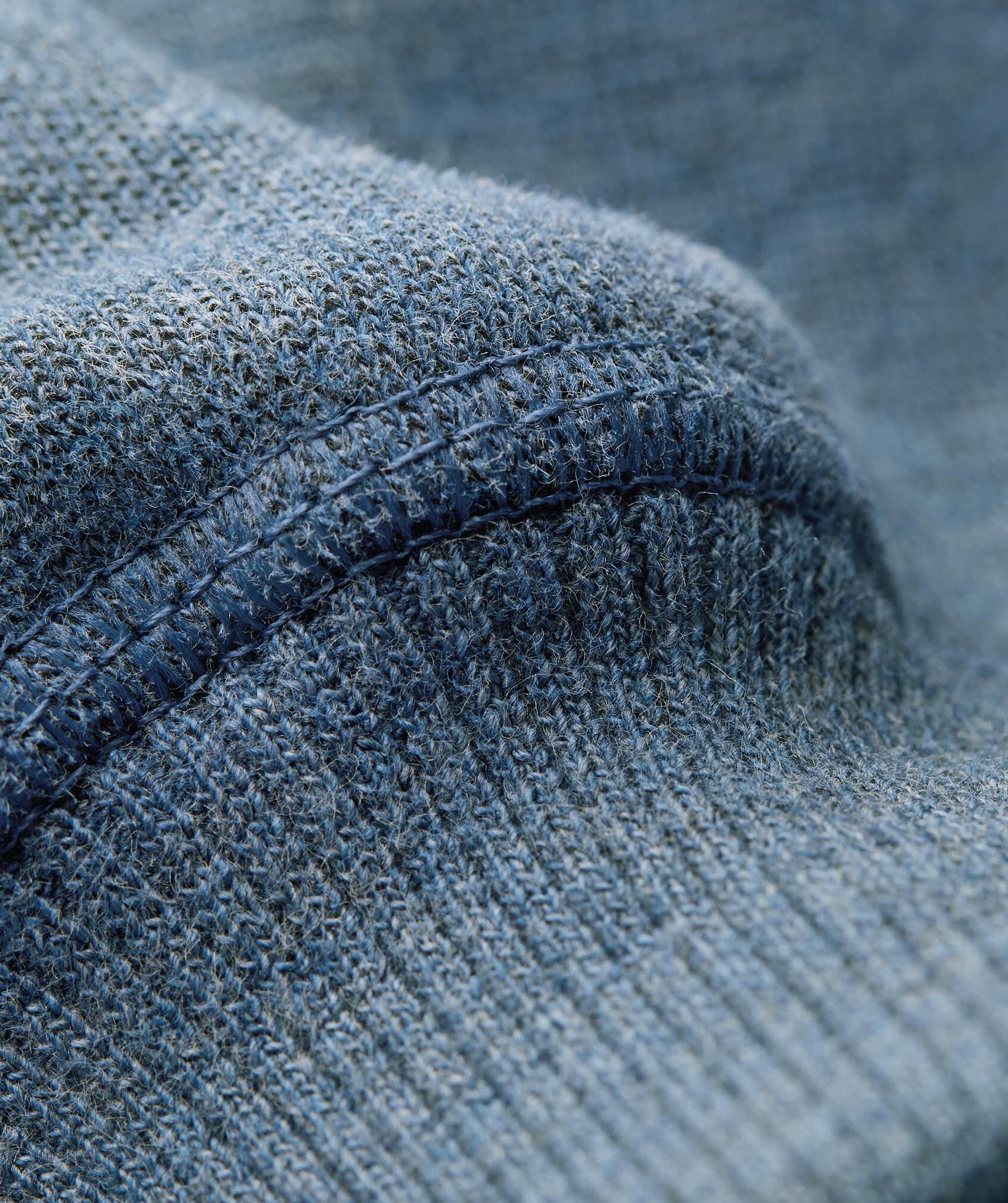 COSY LUXE SWEATSHIRT