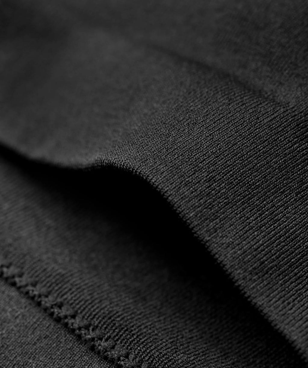 SOFT SCULPT T-SHIRT WITH SHELF