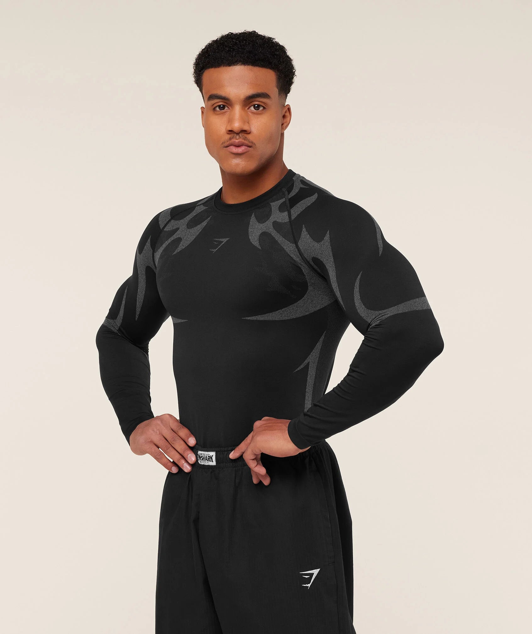 GYMSHARK STORM SEAMLESS LONG SLEEVE T-SHIRT
