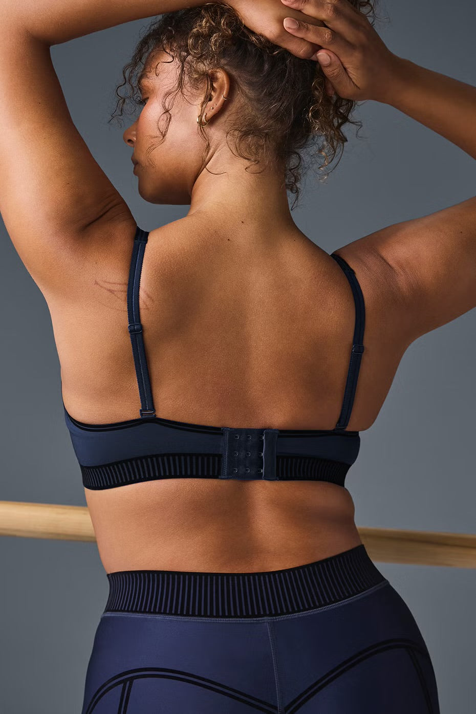 ALO AIRLIFT LINE UP BRA