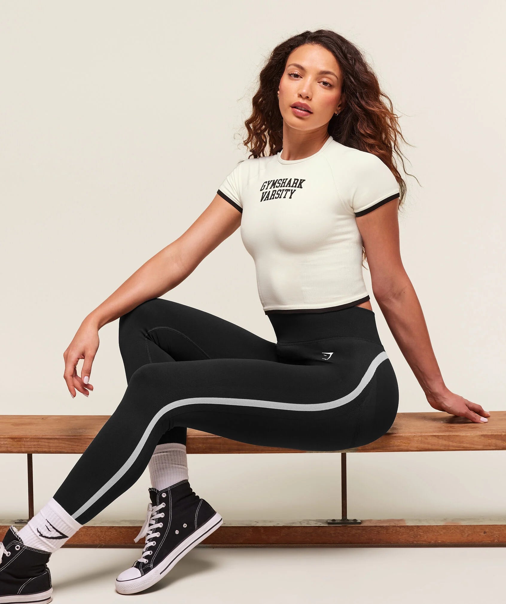 GYMSHARK LIFT VARSITY SEAMLESS MIDI SHORT SLEEVE TOP