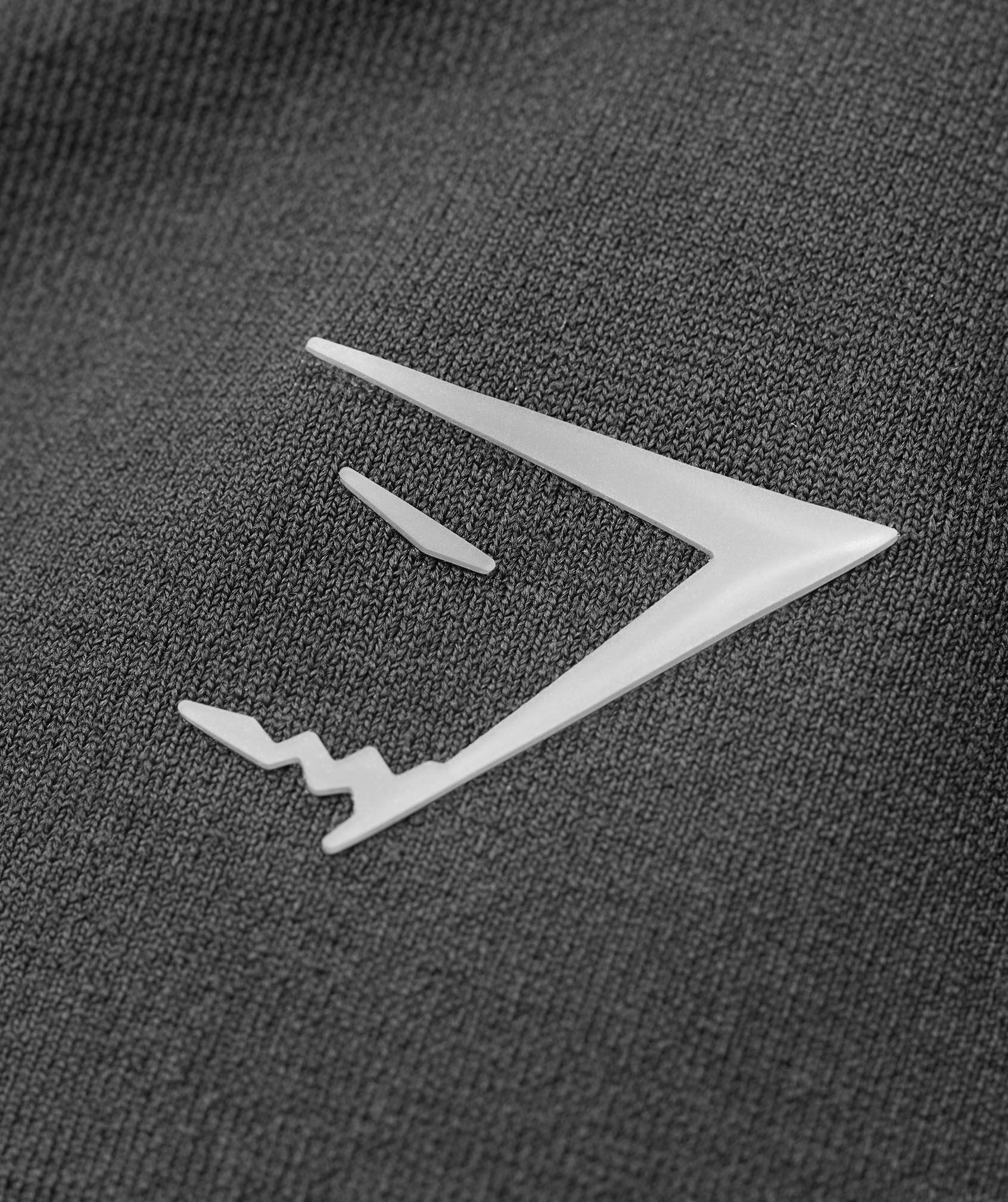 SOFT SCULPT V-NECK SPORTS BRA